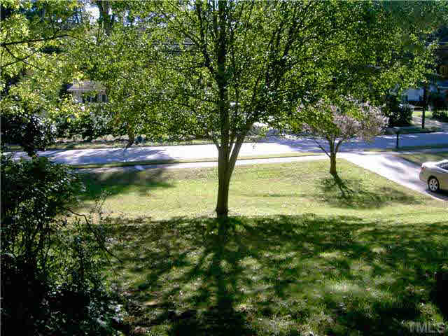 207 Dartmouth Road Raleigh, NC 27609 - Photo 21 of 24