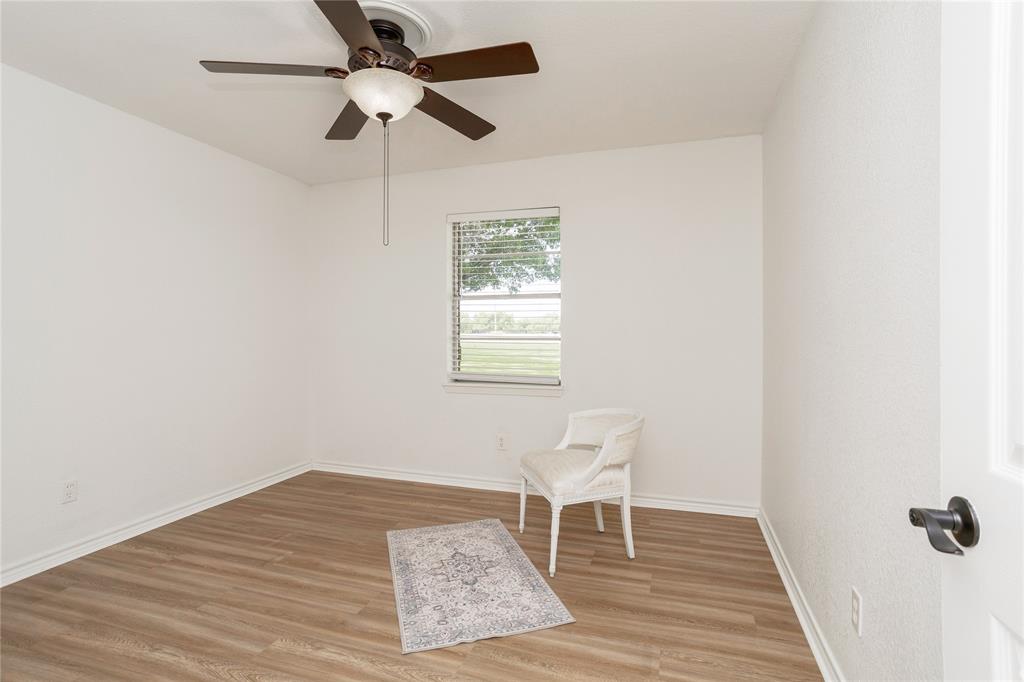 3999 Speegleville Road Waco, TX 76712 - Photo 18 of 34