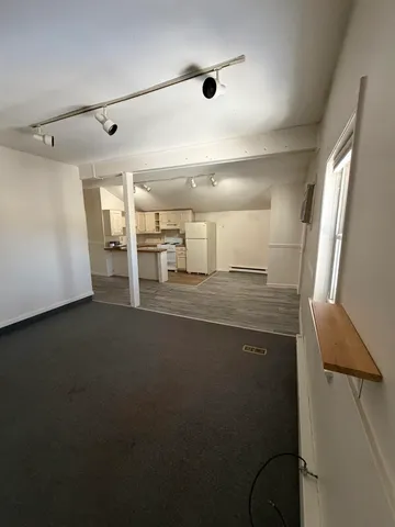 $1,450 | 748 Calef Highway, Unit 3, Barrington, NH 03825