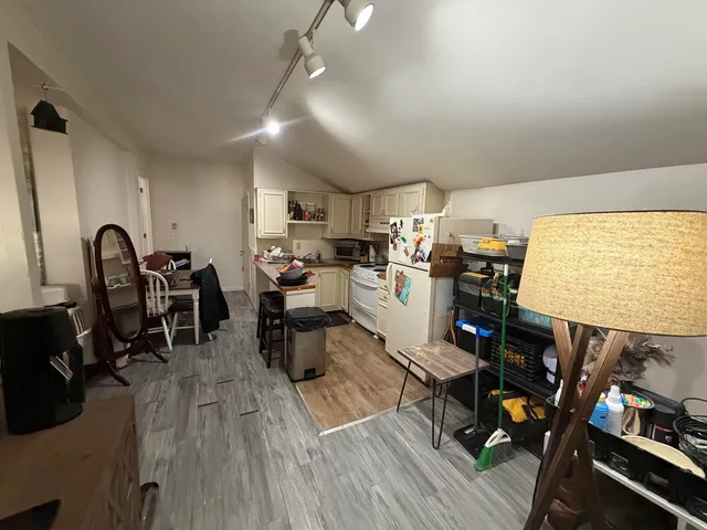 $1,450 | 748 Calef Highway, Unit 3, Barrington, NH 03825