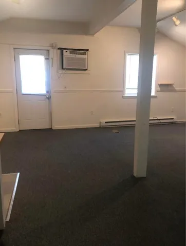 $1,450 | 748 Calef Highway, Unit 3, Barrington, NH 03825