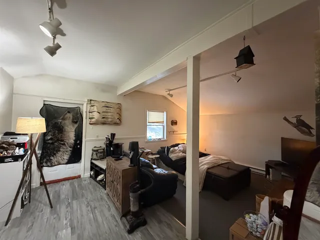 $1,450 | 748 Calef Highway, Unit 3, Barrington, NH 03825