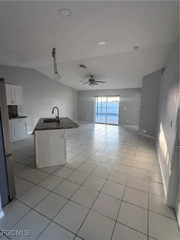 $2,000 | 2926 Southeast Santa Barbara Place, Cape Coral, FL 33904