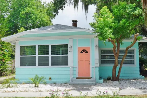 $1,850 | 601 North Osceola Avenue, Clearwater, FL 33755