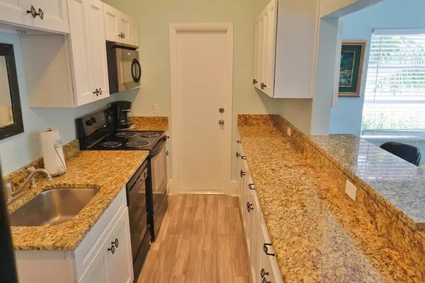 $1,850 | 601 North Osceola Avenue, Clearwater, FL 33755