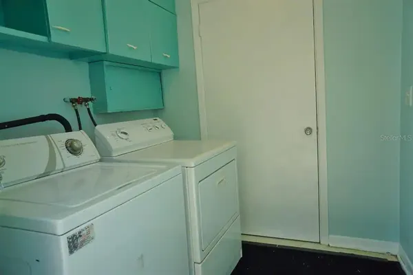 $1,850 | 601 North Osceola Avenue, Clearwater, FL 33755