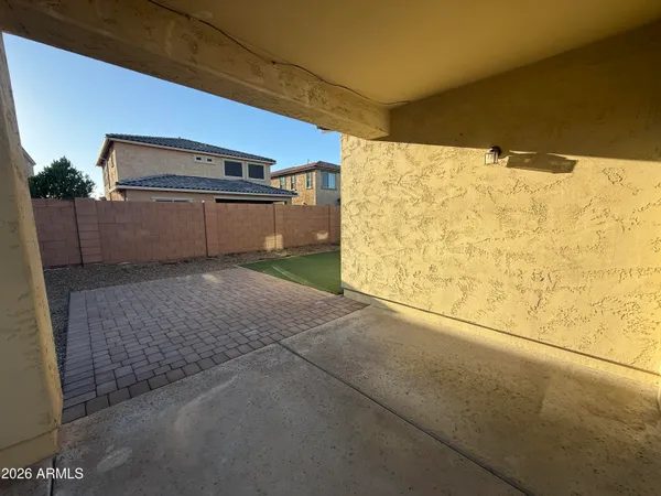 a view of a garage