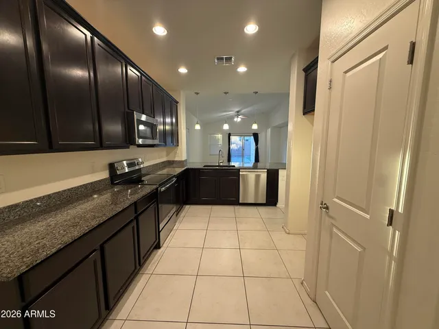 $2,395 | 2367 East Brigadier Drive, Gilbert, AZ 85298