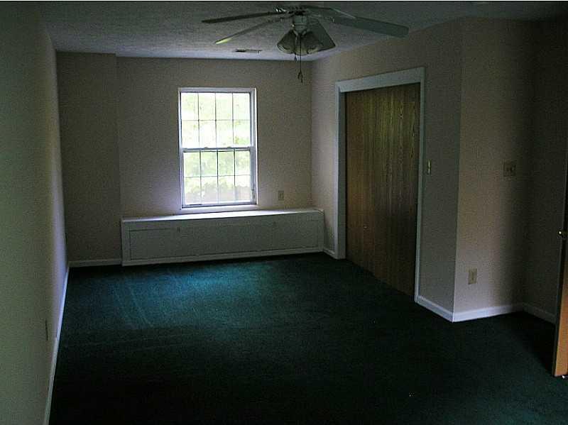 979 Willow Road Springfield, OH 45502 - Photo 8 of 10 Gallery Image 8