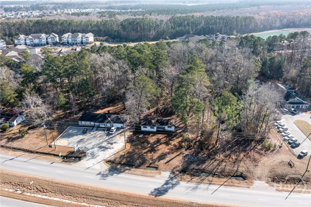 $300,000 | 387 Augusta Road, Port Wentworth, GA 31407