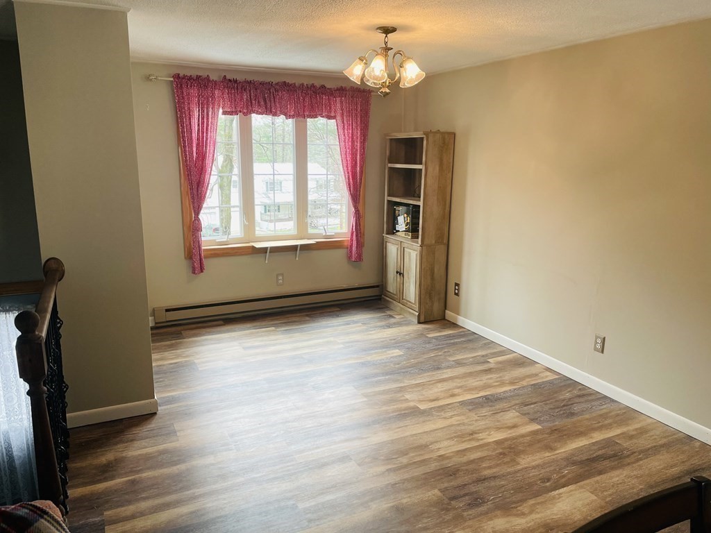73 Larned Road Oxford, MA 01540 - Photo 4 of 22 Gallery Image 4