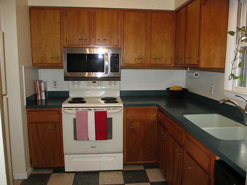 12 Peter Weare Road York, ME 03902 - Photo 9 of 27 Kitchen.