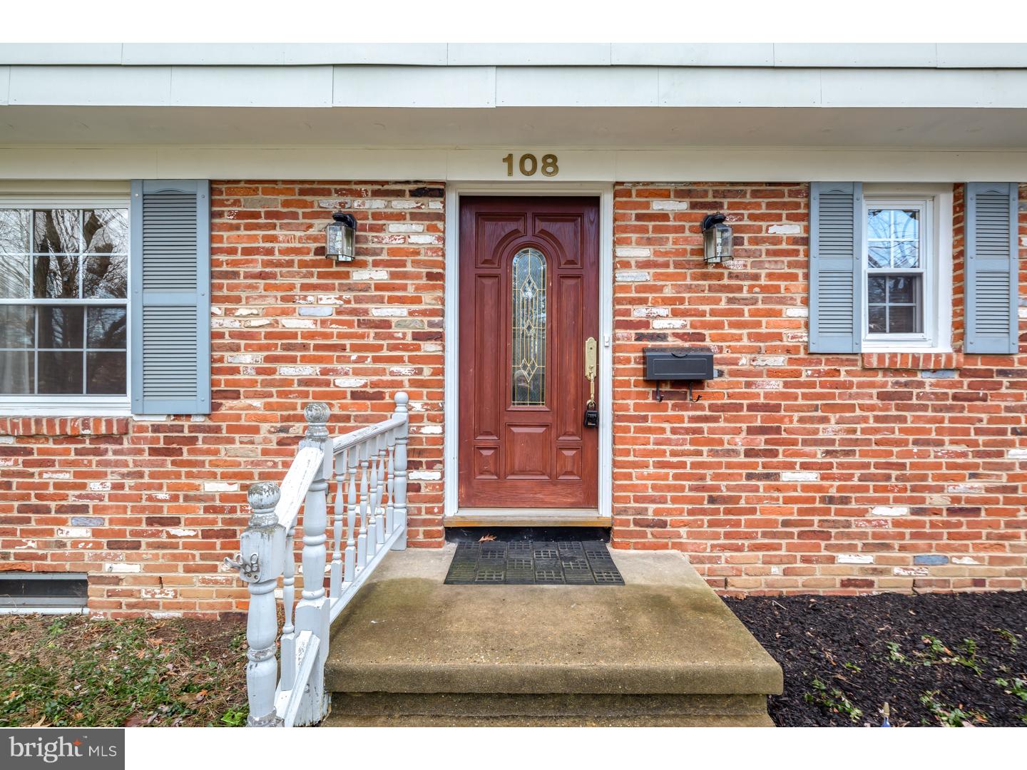 108 Warfield Road Cherry Hill, NJ 08034 - Photo 2 of 25