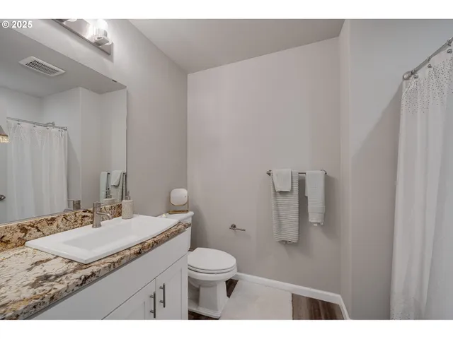 $450,000 | 2127 Southeast Academy Street, Dallas, OR 97338