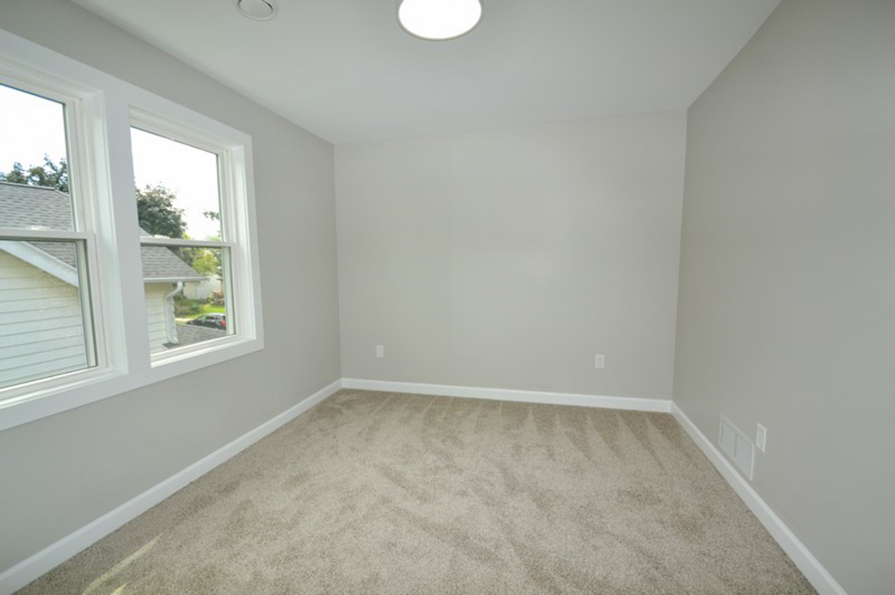 2240 East Morgan Avenue Milwaukee, WI 53207 - Photo 21 of 27 4th Bedroom