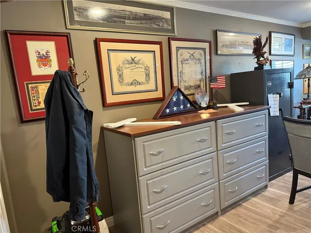 $725,000 | 1860 McKinney Way, Seal Beach, CA 90740