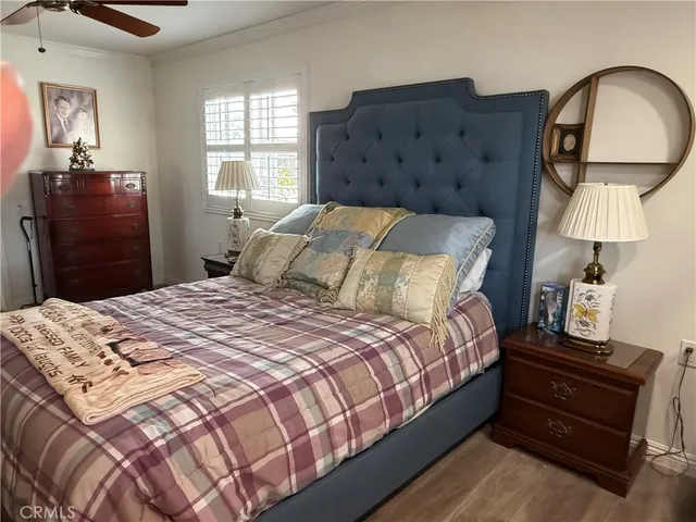 $725,000 | 1860 McKinney Way, Seal Beach, CA 90740