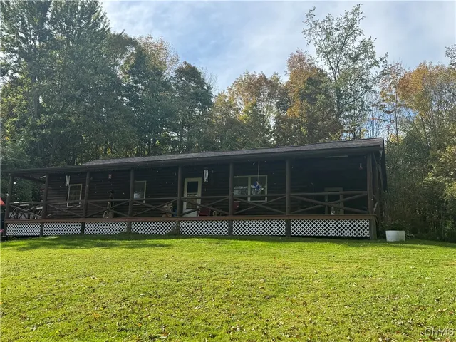 $279,900 | 2415 Higby Road, Frankfort, NY 13340