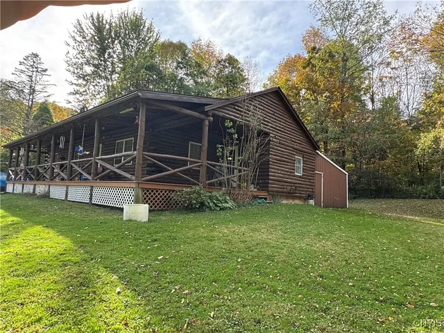 $279,900 | 2415 Higby Road, Frankfort, NY 13340