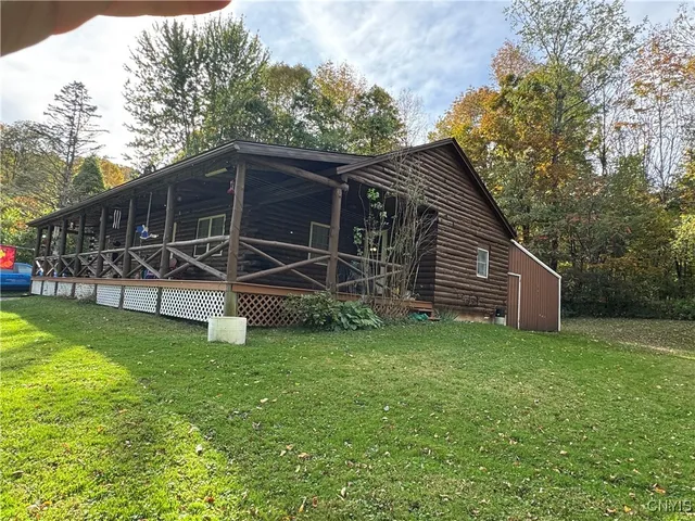 $279,900 | 2415 Higby Road, Frankfort, NY 13340