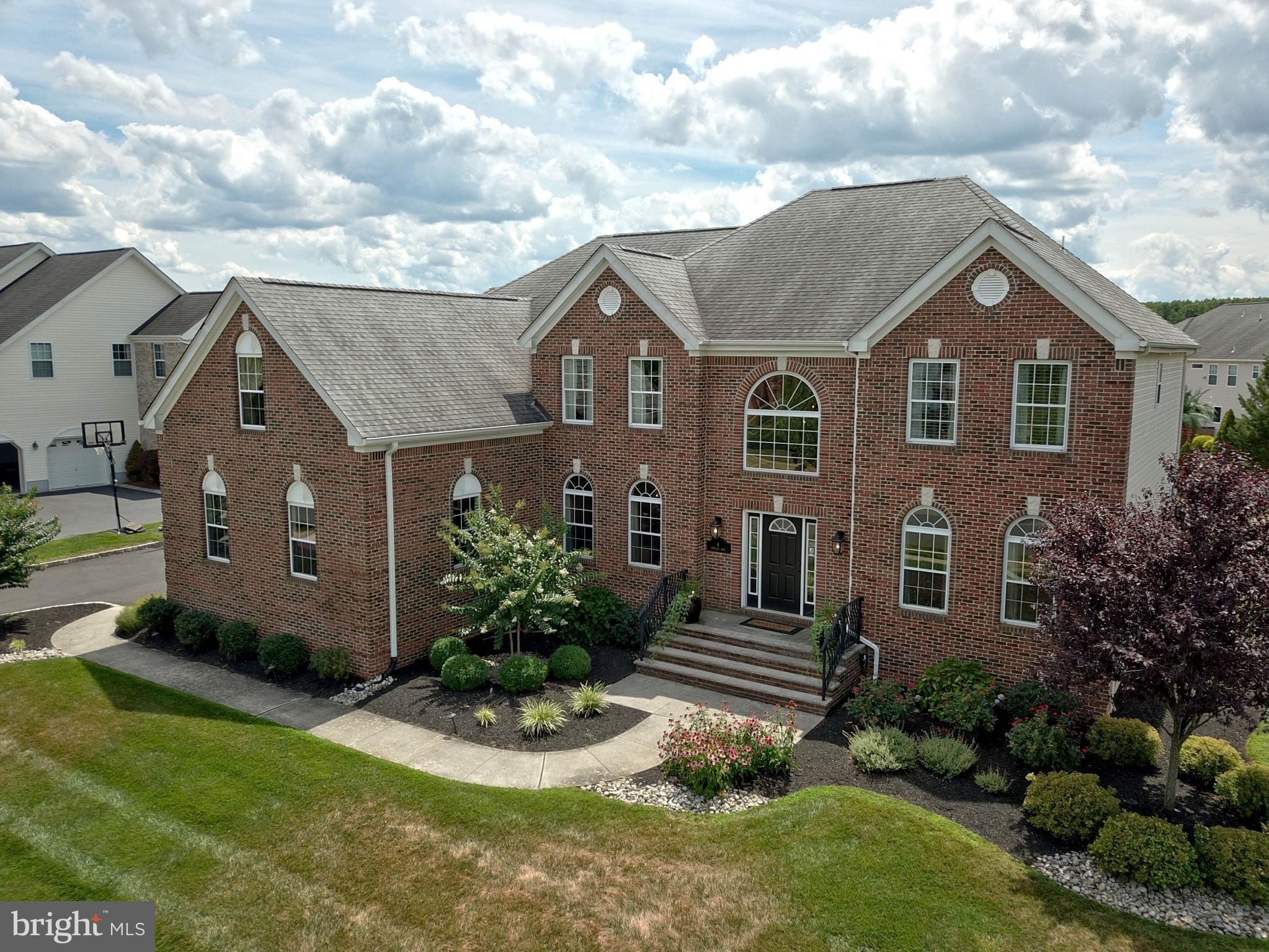 4 Emerald Road Robbinsville, NJ 08691 - Photo 2 of 56 Exterior Front