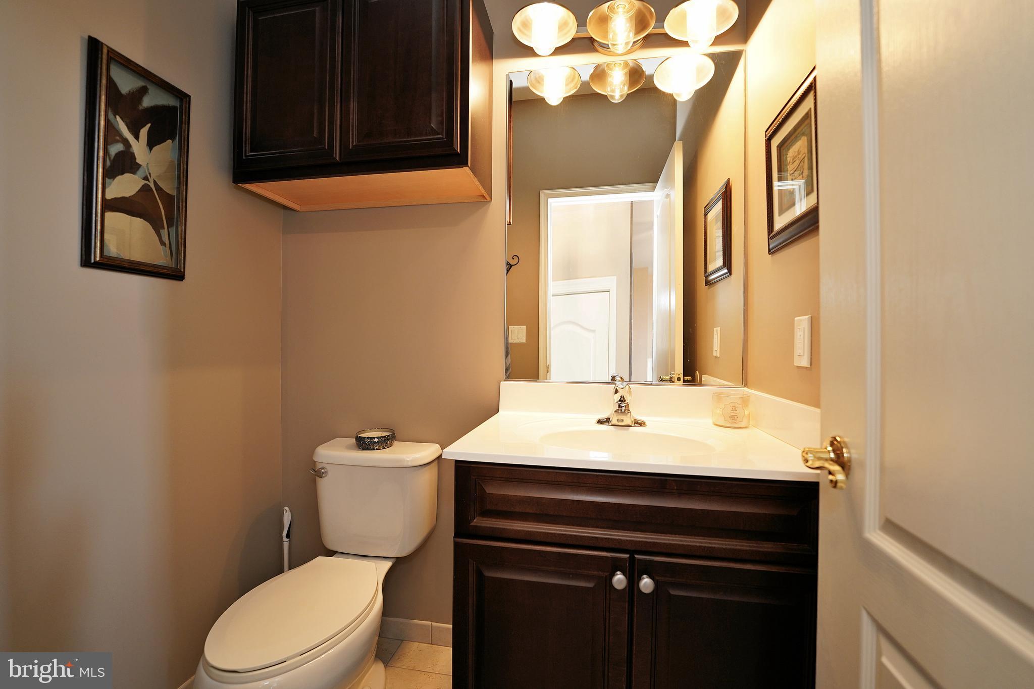4 Emerald Road Robbinsville, NJ 08691 - Photo 25 of 56 Powder Room