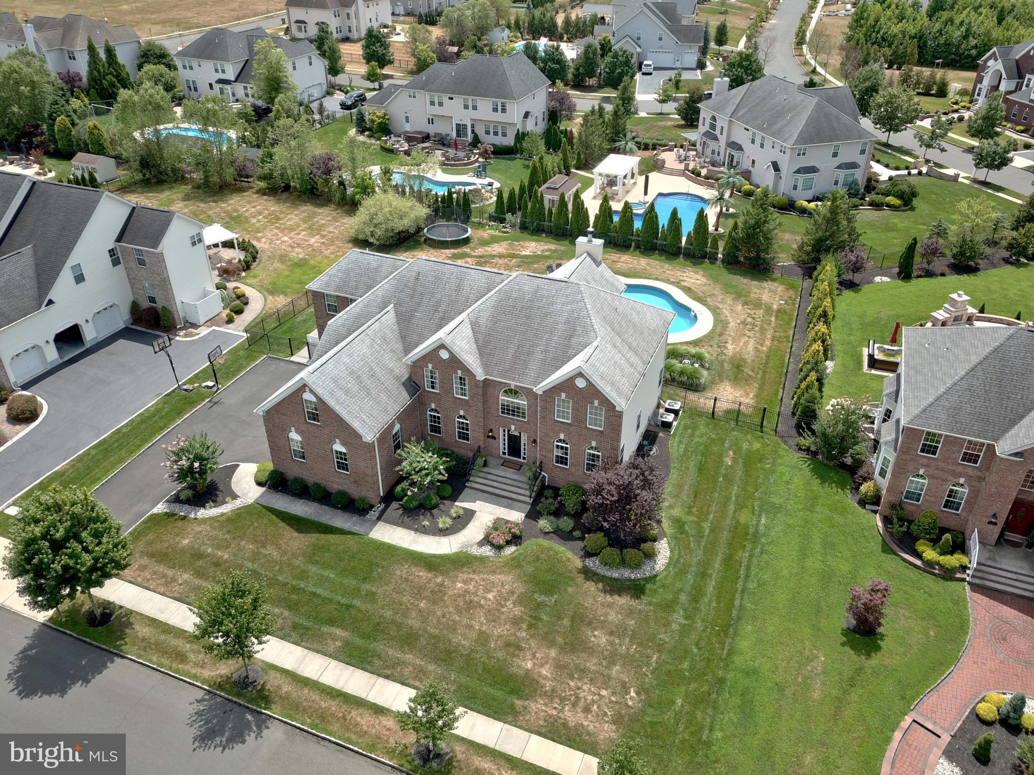 4 Emerald Road Robbinsville, NJ 08691 - Photo 3 of 56 Exterior