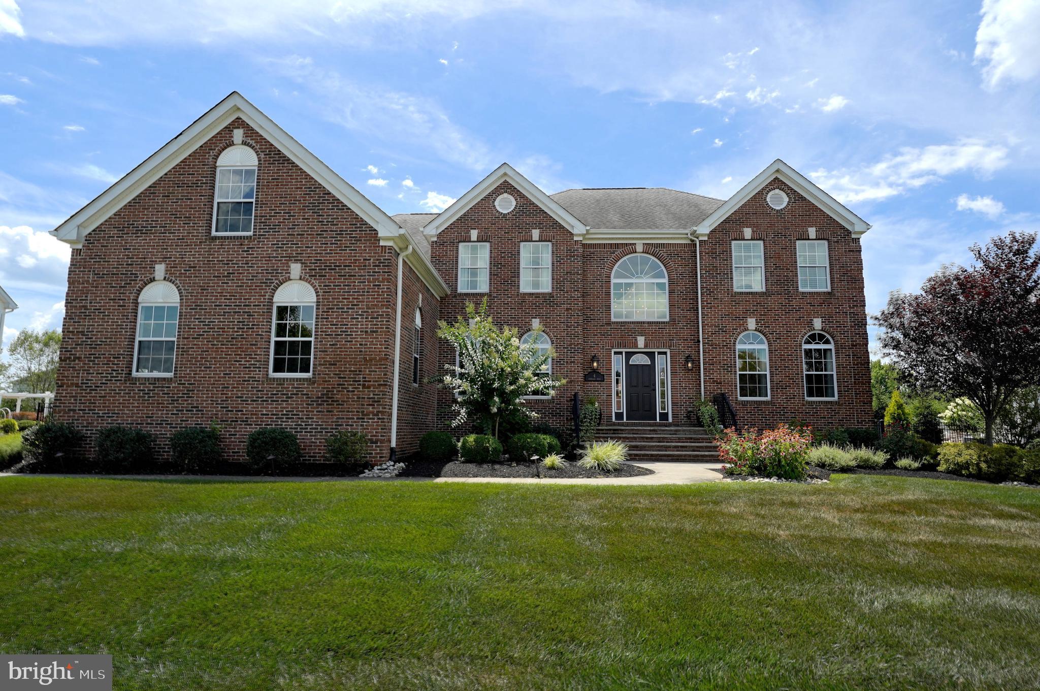 4 Emerald Road Robbinsville, NJ 08691 - Photo 4 of 56 Exterior Front