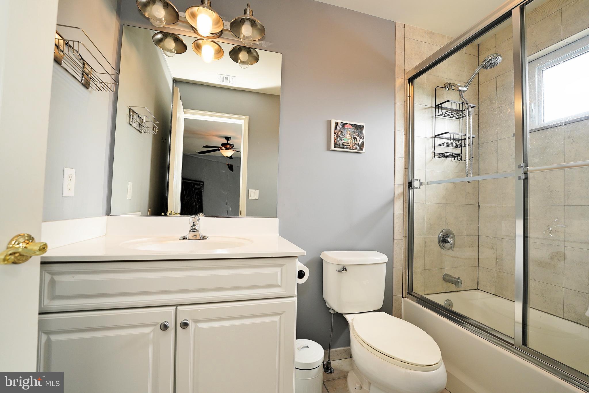4 Emerald Road Robbinsville, NJ 08691 - Photo 44 of 56 Princess Suite Bathroom