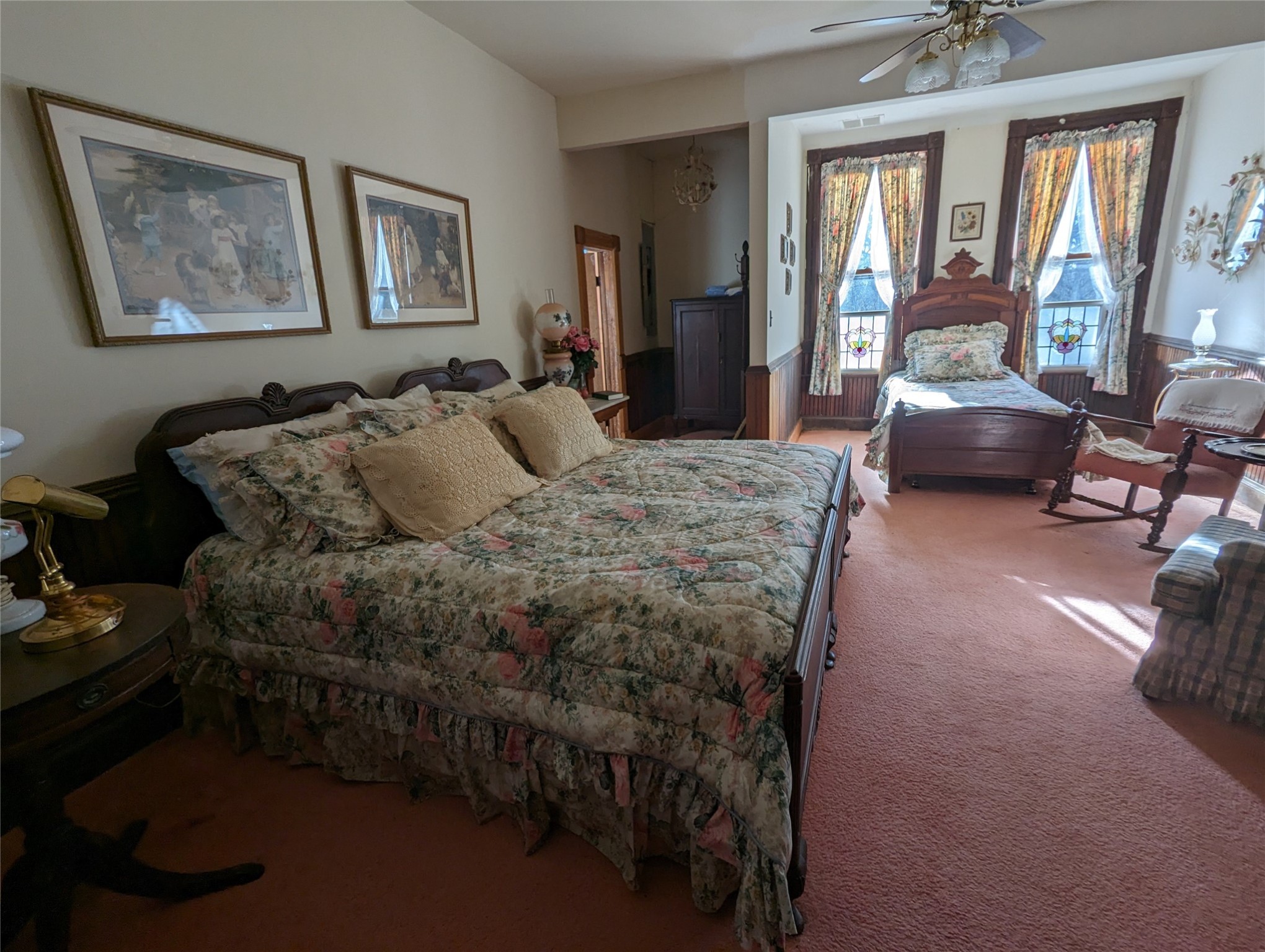 2221 Sandtown Road Washington, GA 30673 - Photo 28 of 50 a living room with furniture and large windows