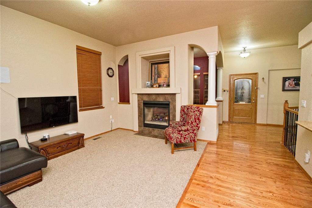 2343 Cinnabar Road Colorado Springs, CO 80921 - Photo 7 of 36