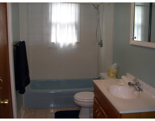 144 Evans Rd Extension Marblehead, MA 01945 - Photo 5 of 5