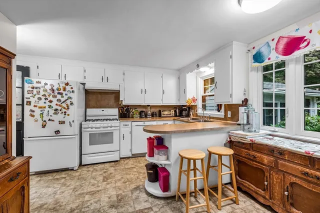 $324,900 | 59 Ingersoll Grove, Springfield, MA 01109