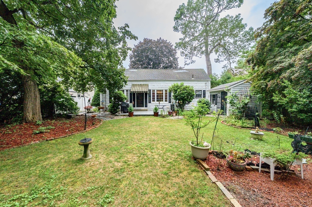 59 Ingersoll Grove Springfield, MA 01109 - Photo 32 of 42