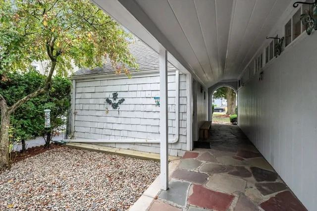 $324,900 | 59 Ingersoll Grove, Springfield, MA 01109