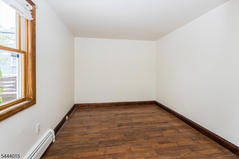 373 Orange Road Montclair, NJ 07042 - Photo 17 of 40