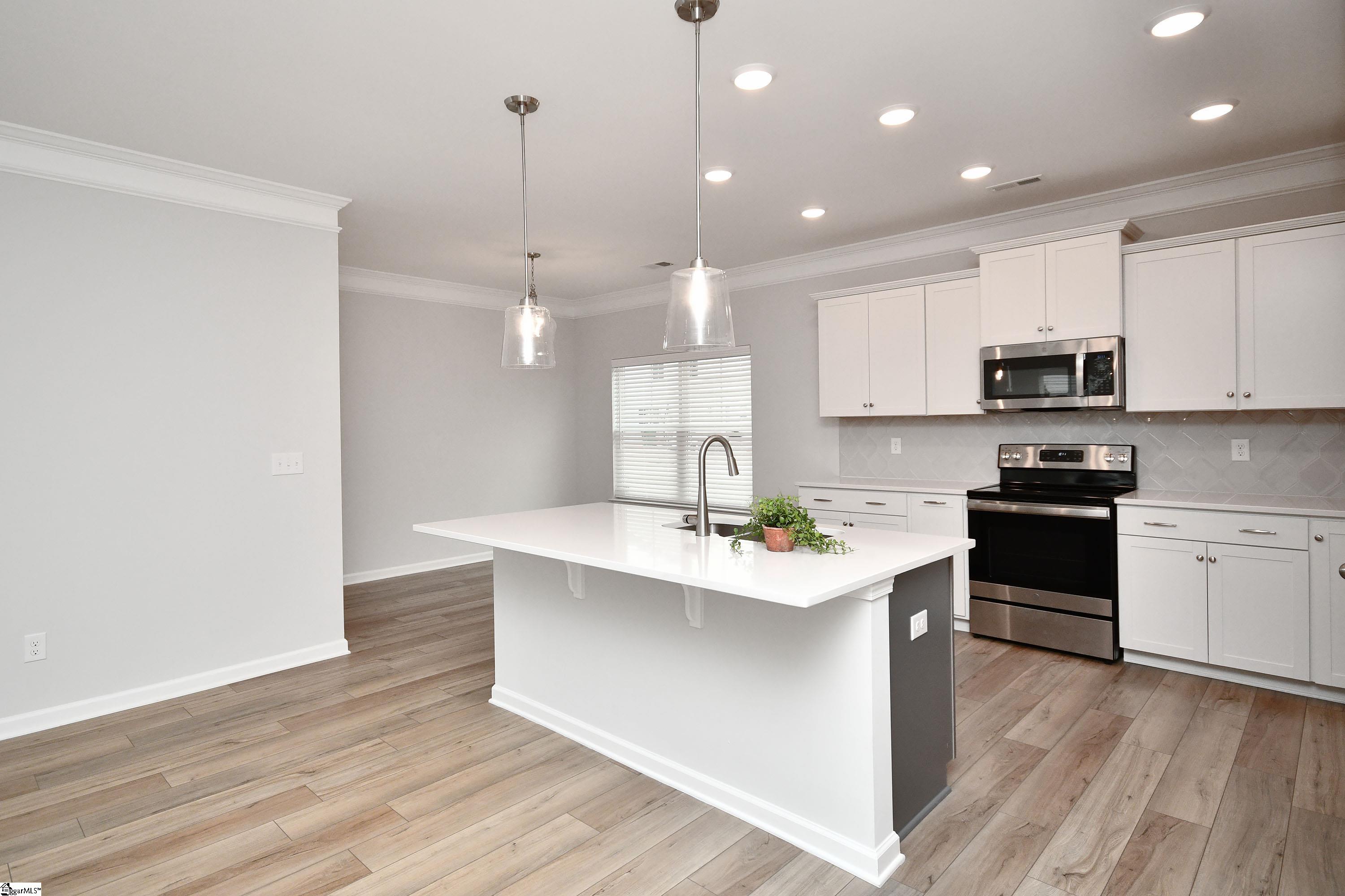 617 Columbus Circle Simpsonville, SC 29680 - Photo 11 of 28