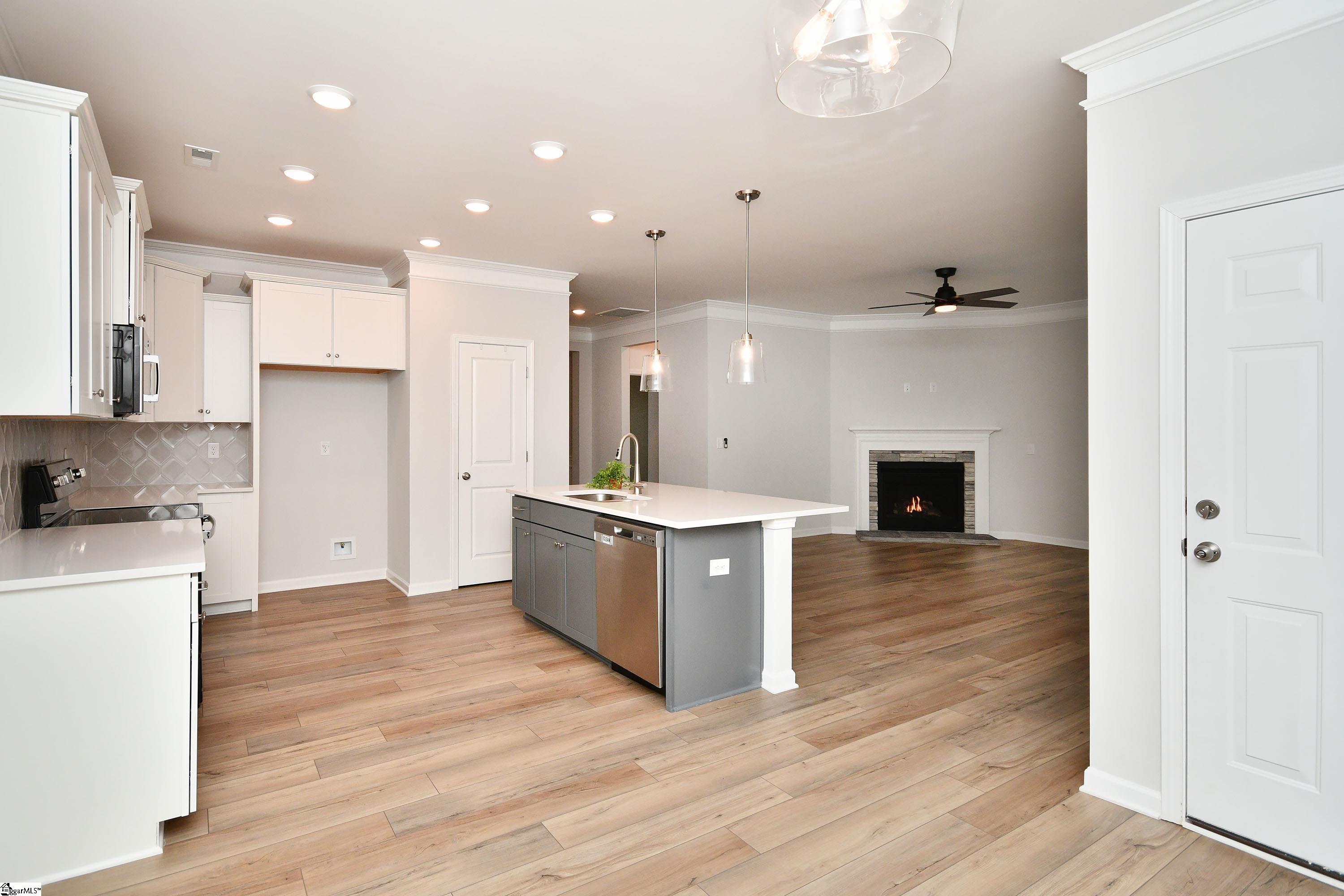 617 Columbus Circle Simpsonville, SC 29680 - Photo 13 of 28