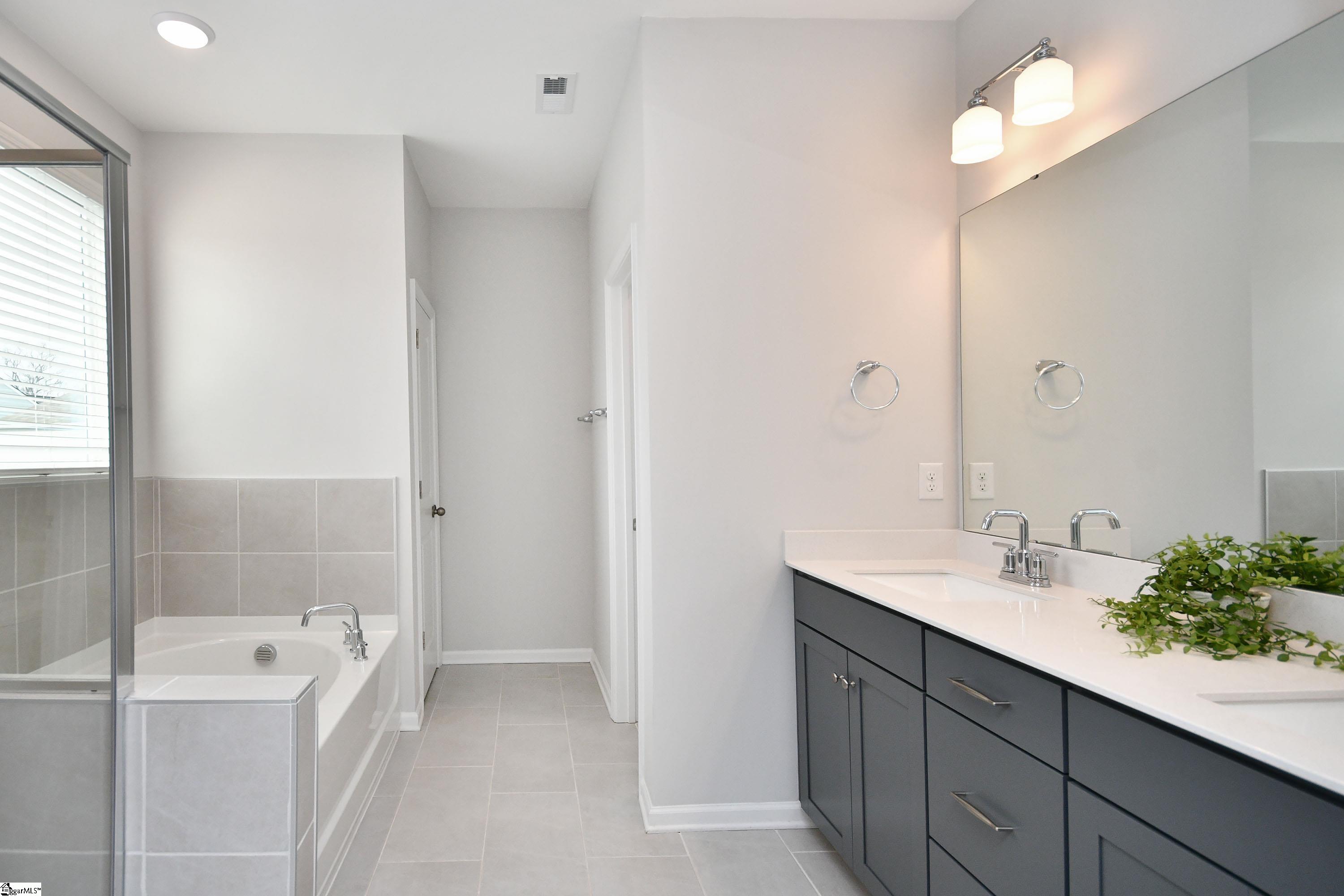 617 Columbus Circle Simpsonville, SC 29680 - Photo 21 of 28