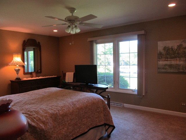 227 Valley Road Cary, IL 60013 - Photo 13 of 17
