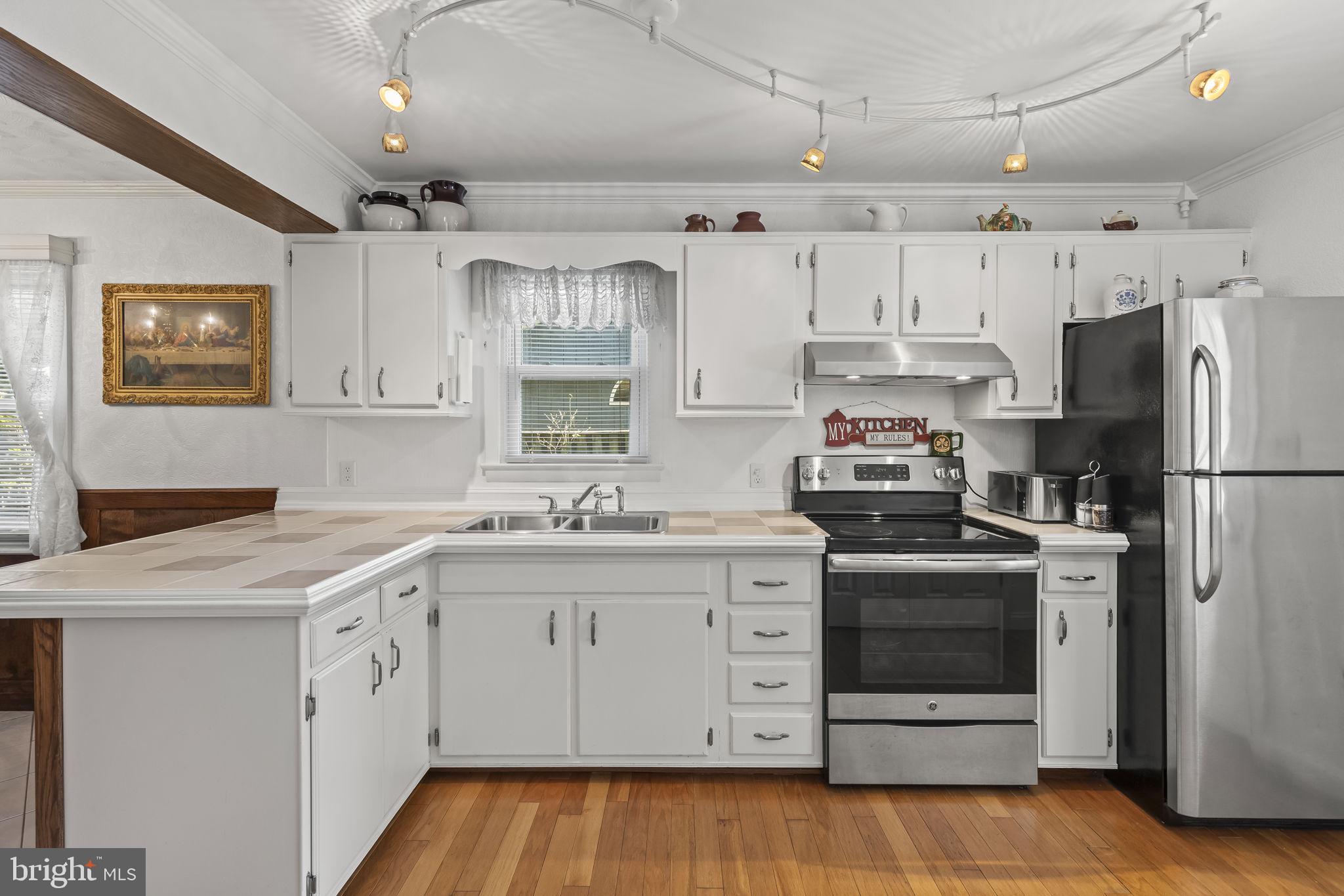 4008 10th Street North Beach, MD 20714 - Photo 11 of 47