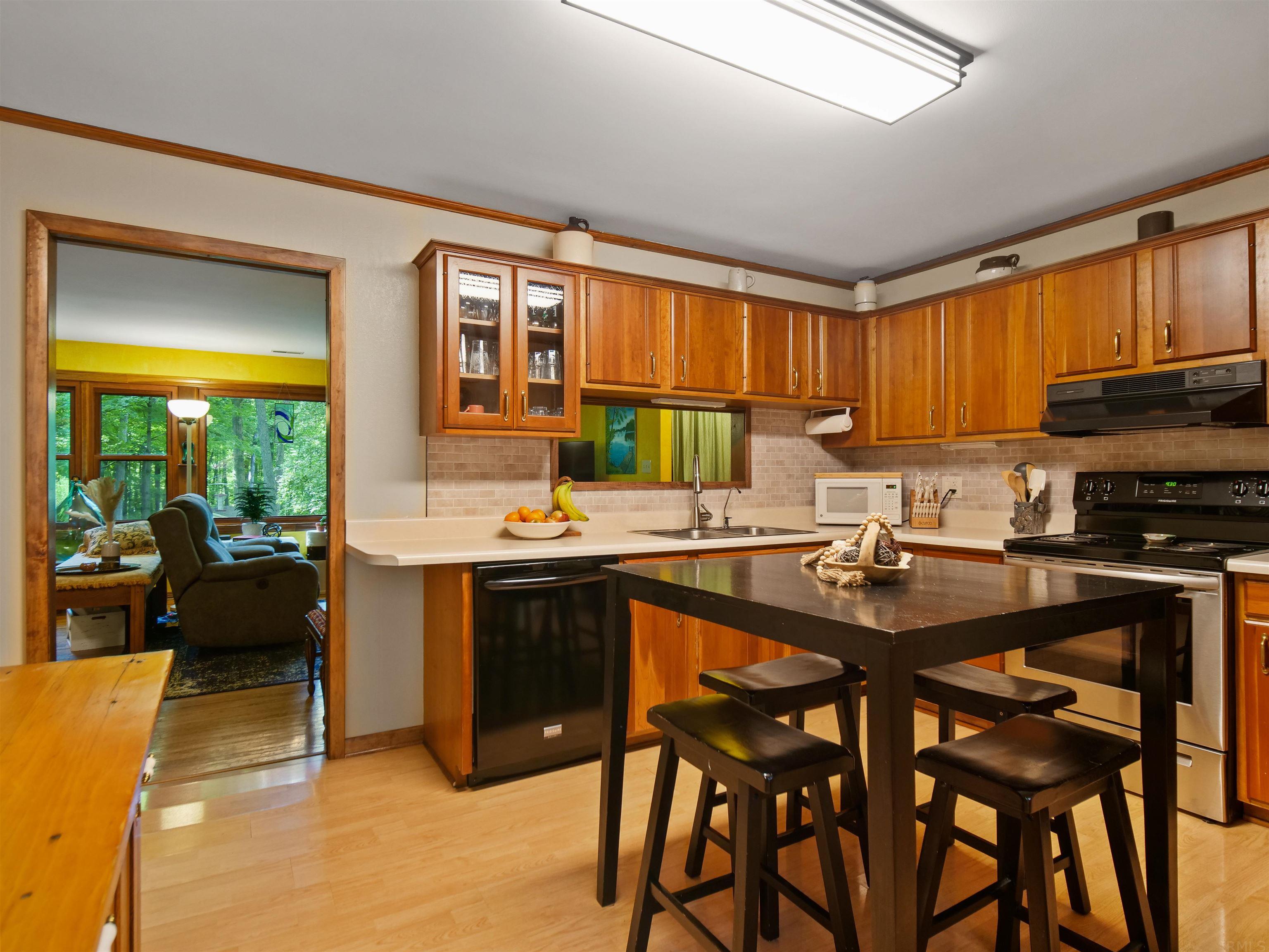 16963 Glacier Ridge Road Fort Wayne, IN 46845 - Photo 12 of 34