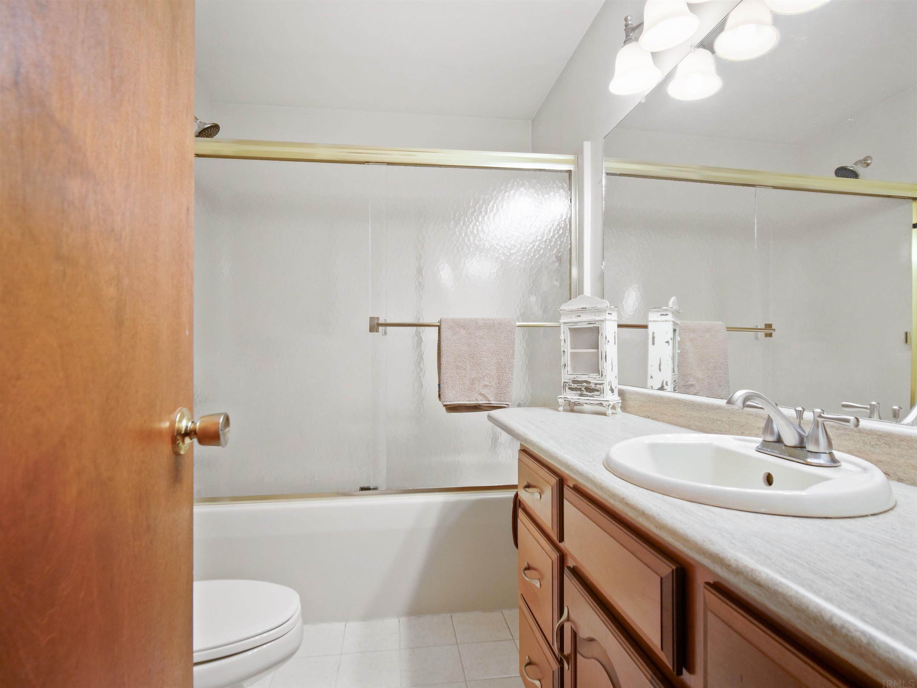 16963 Glacier Ridge Road Fort Wayne, IN 46845 - Photo 23 of 34