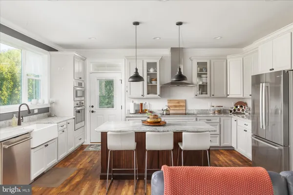 $729,900 | 39 Bowling View Road, Front Royal, VA 22630