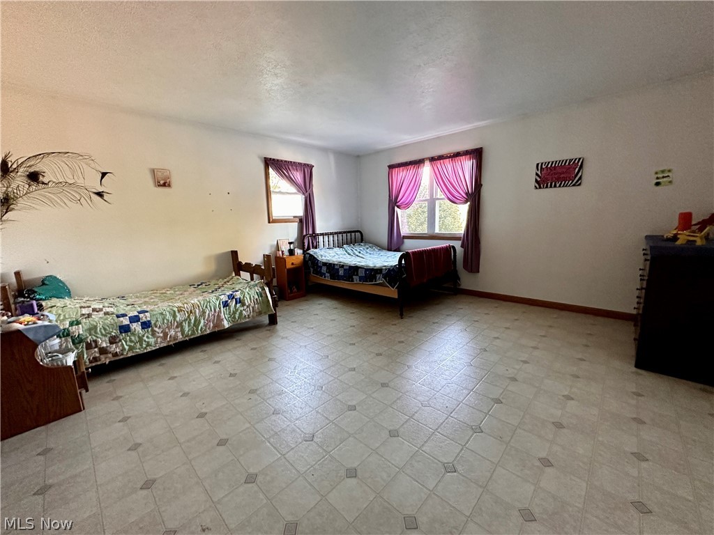 7108 West Lebanon Road Navarre, OH 44662 - Photo 11 of 14 Gallery Image 11