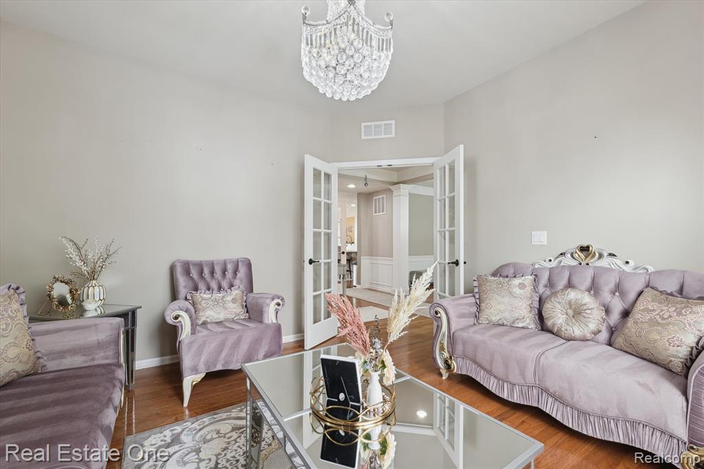 2640 Barkhill Road Canton, MI 48188 - Photo 13 of 74 Gallery Image 13