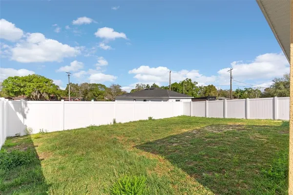 $279,000 | 317 Courtland Street, Auburndale, FL 33823