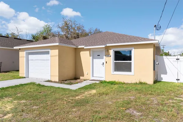 $279,000 | 317 Courtland Street, Auburndale, FL 33823