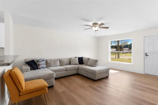 $279,000 | 317 Courtland Street, Auburndale, FL 33823