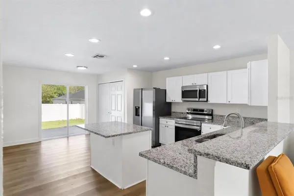 $279,000 | 317 Courtland Street, Auburndale, FL 33823